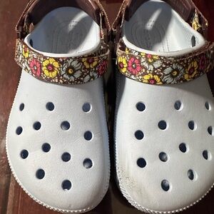 CROCS Kids White Clogs with Floral Strap